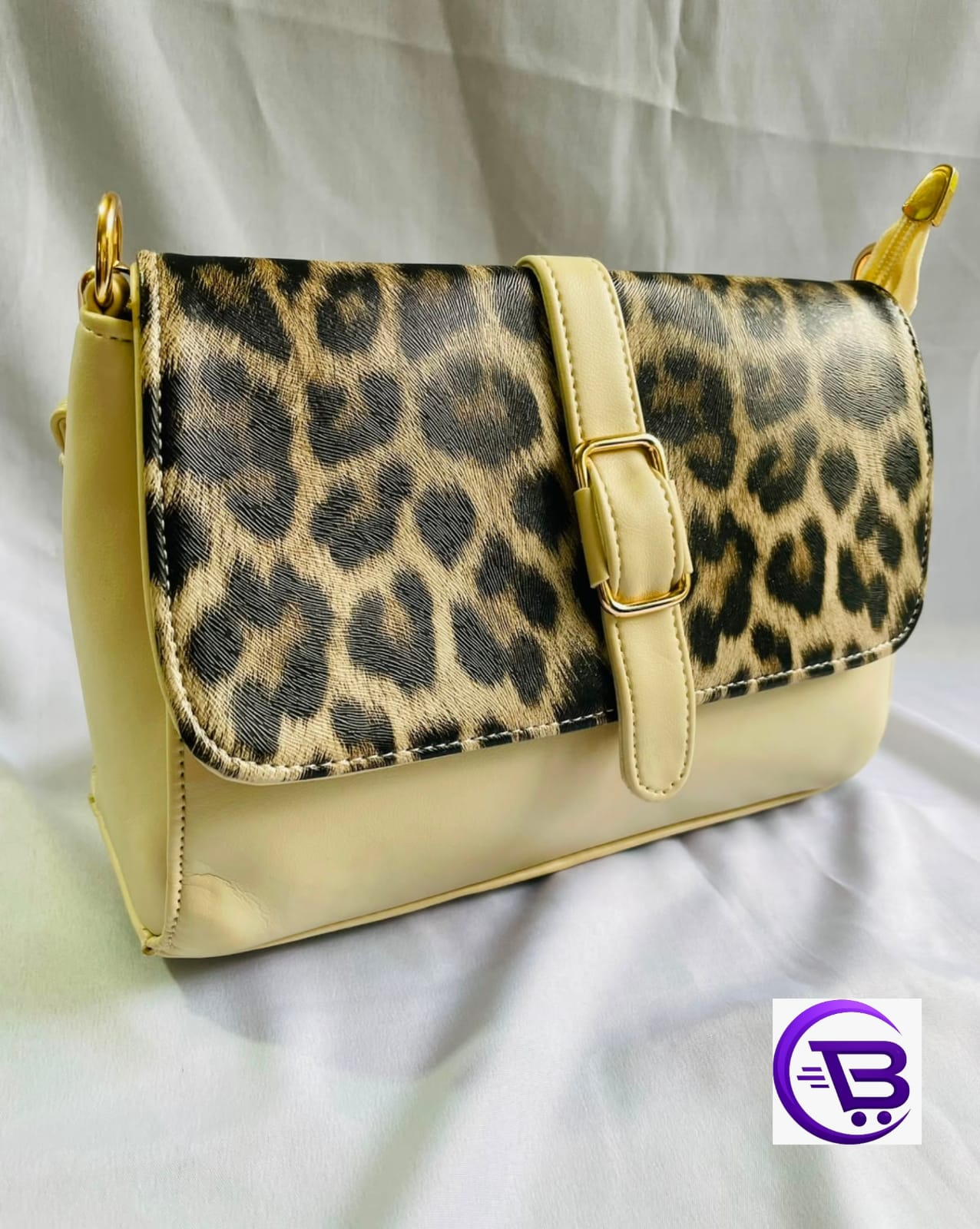 Premium Quality Womens Crossbody Bag image 3