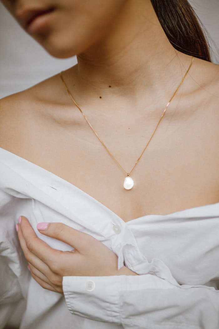 Emerald Pendant Necklace